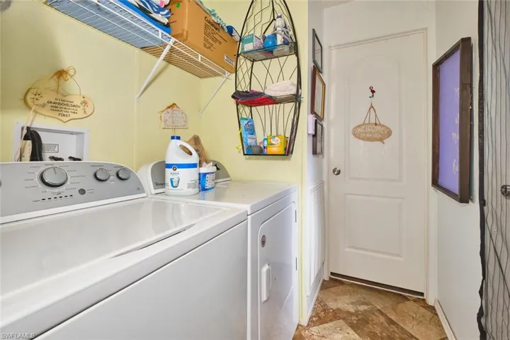 1106  Charles  ST, Moore Haven, FL 33471