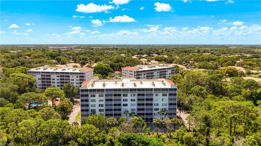 15171 Cedarwood Ln 3604, Naples, Florida 34110