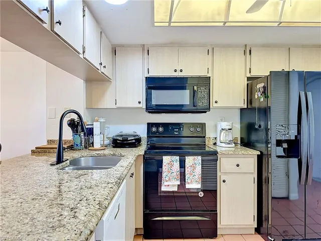 15171 Cedarwood Ln 3604, Naples, Florida 34110