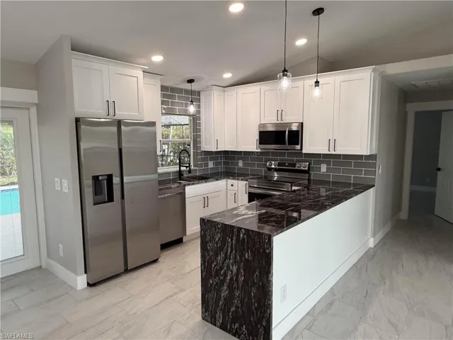 1145  Mohawk  PKWY, Cape Coral, FL 33914