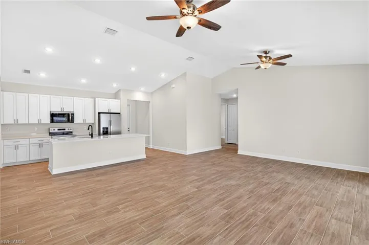 3011 Sw 7th Ave, Cape Coral, Florida 33914