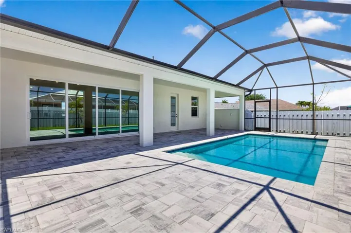 3011 Sw 7th Ave, Cape Coral, Florida 33914