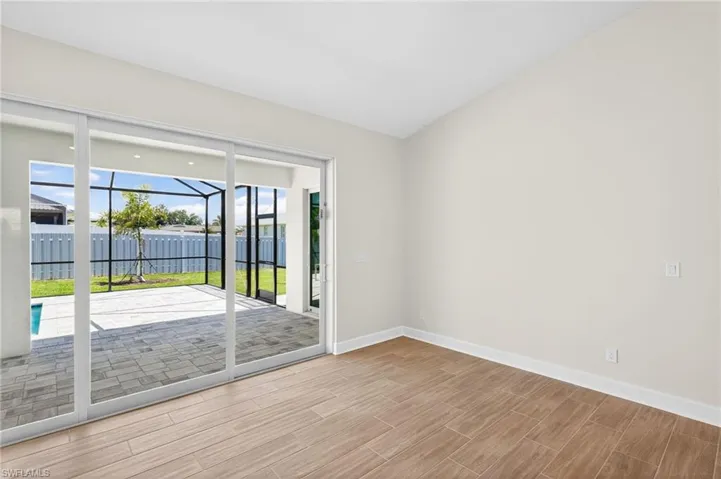 3011 Sw 7th Ave, Cape Coral, Florida 33914