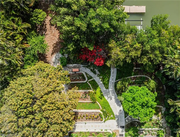 401 Panay Ave, Naples, Florida 34113