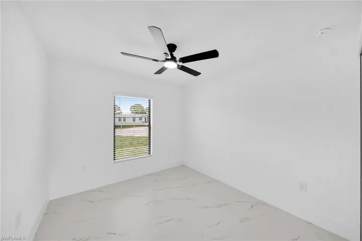 4985 Fairway Ct, Lehigh Acres, Florida 33971