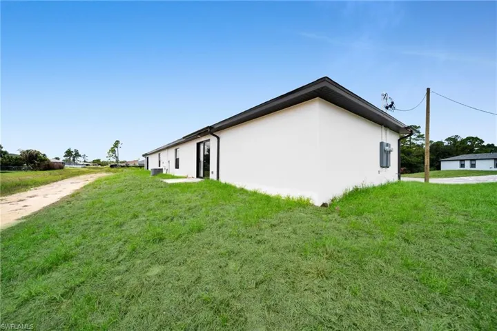 4985 Fairway Ct, Lehigh Acres, Florida 33971