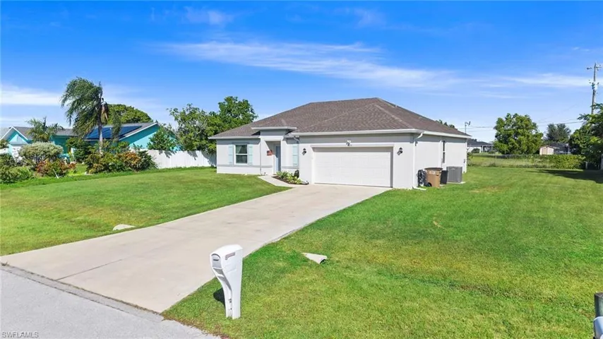 825 31st St, Cape Coral, Florida 33914
