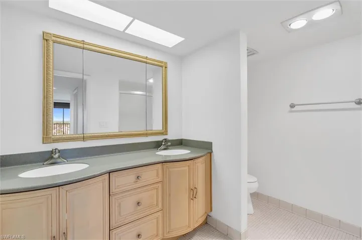 Actual primary bathroom