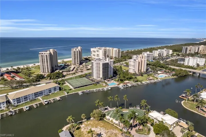 11030 Gulf Shore Dr # 801, Naples Fl 34108