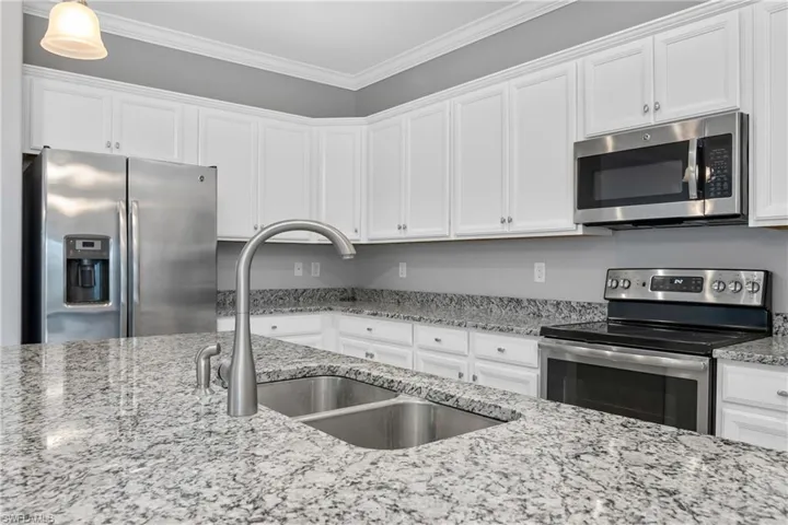 19952  Beverly Park  RD, Estero, FL 33928