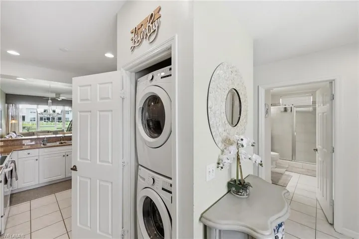 7950 Mahogany Run Ln 416, Naples, Florida 34113