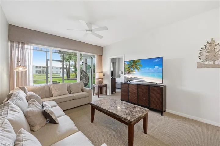 7950 Mahogany Run Ln 416, Naples, Florida 34113