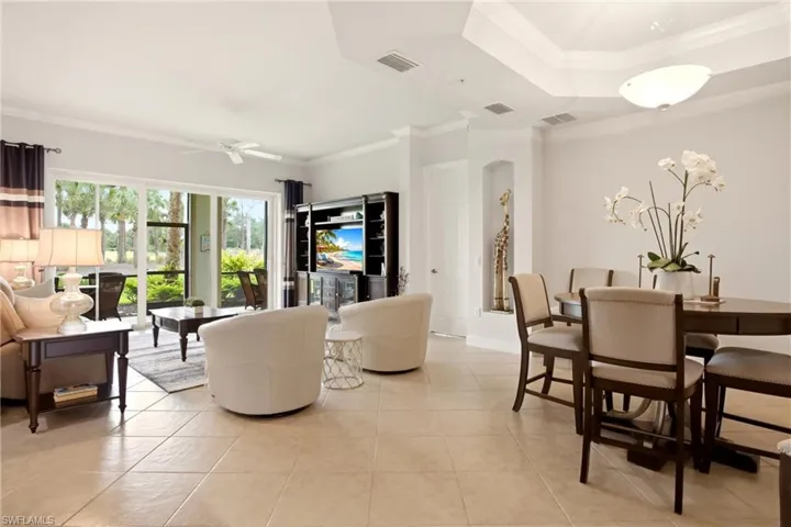 9204 Quartz Ln 3-101, Naples, Florida 34120