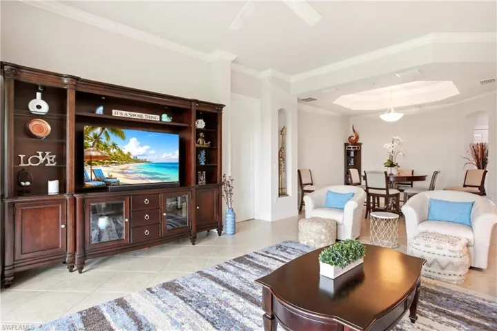 9204 Quartz Ln 3-101, Naples, Florida 34120