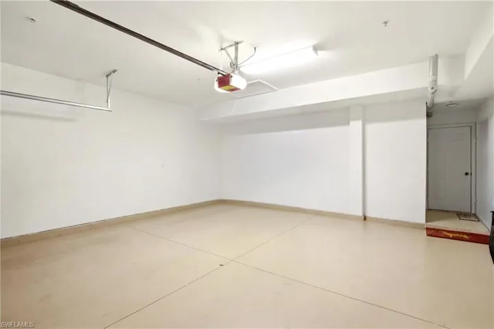 9204 Quartz Ln 3-101, Naples, Florida 34120