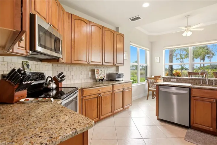 9204 Quartz Ln 3-101, Naples, Florida 34120