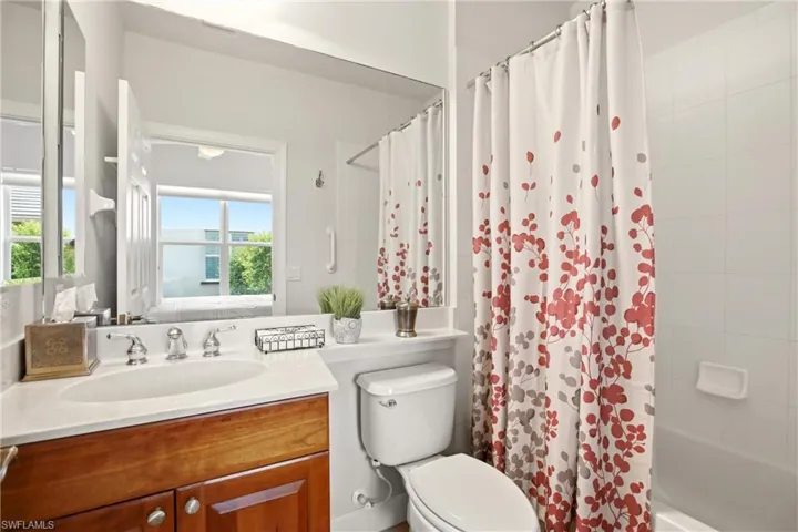 9204 Quartz Ln 3-101, Naples, Florida 34120