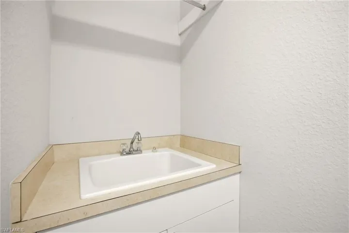 9204 Quartz Ln 3-101, Naples, Florida 34120