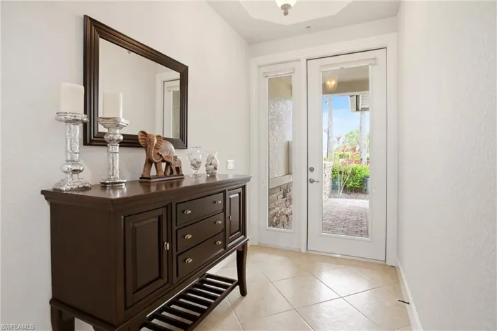 9204 Quartz Ln 3-101, Naples, Florida 34120