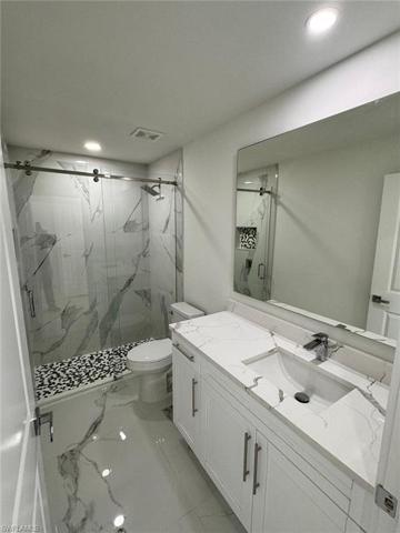 1932 NE 24th  AVE, Cape Coral, FL 33909