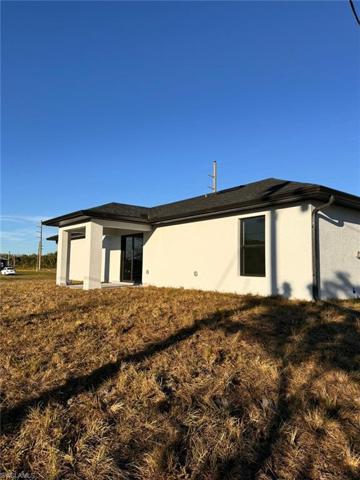 1932 NE 24th  AVE, Cape Coral, FL 33909
