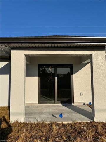 1932 NE 24th  AVE, Cape Coral, FL 33909
