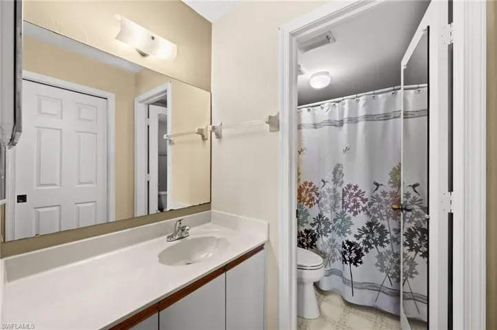 5784 Deauville Cir B103, Naples, Florida 34112