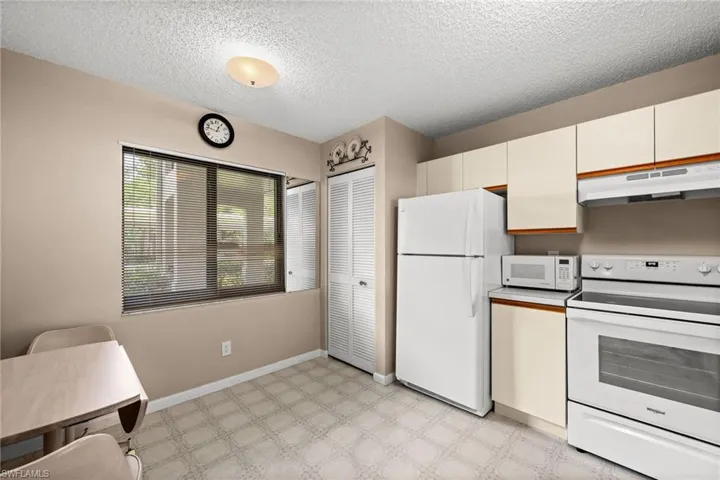 5784 Deauville Cir B103, Naples, Florida 34112
