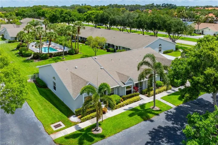 3383 Erick Lake Dr 2902, Naples, Florida 34109