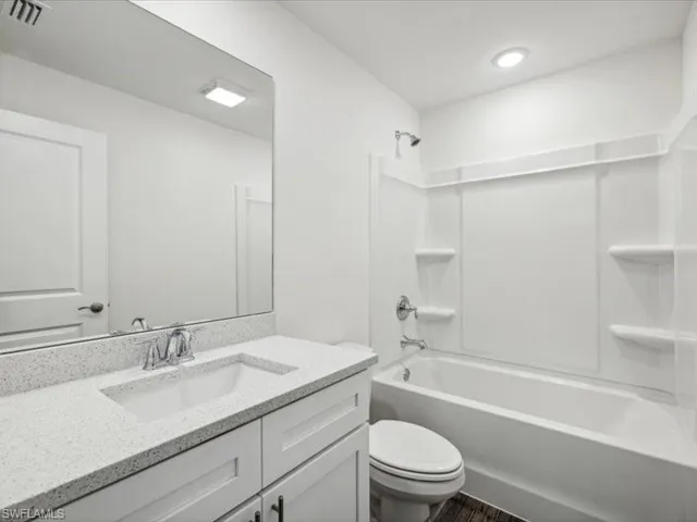 1012 NW 11th  PL, Cape Coral, FL 33993