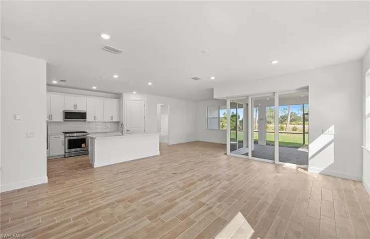 Mystique floorplan, homes may vary.
