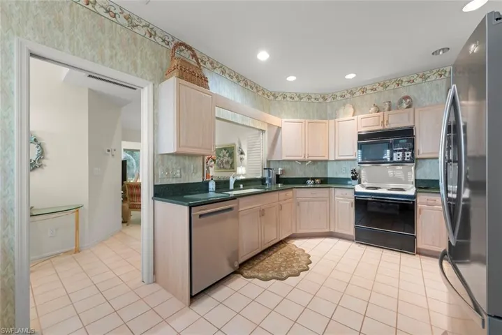 8026  Glen Abbey  CIR, Fort Myers, FL 33912