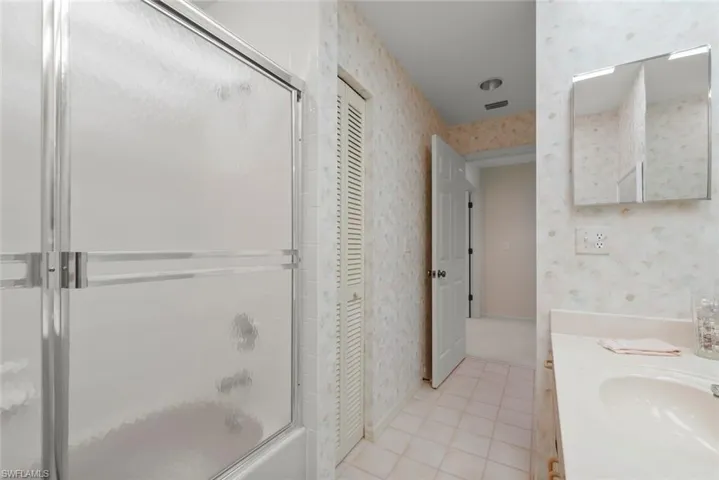 8026  Glen Abbey  CIR, Fort Myers, FL 33912