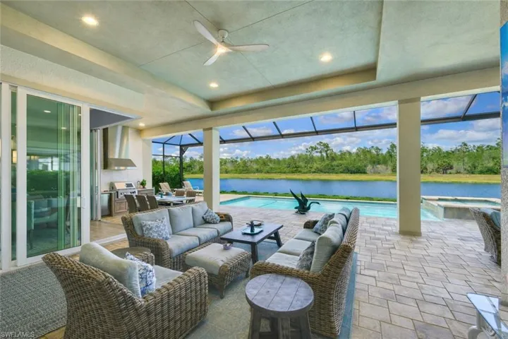 14338 Laguna Springs Ln, Naples, Florida 34114