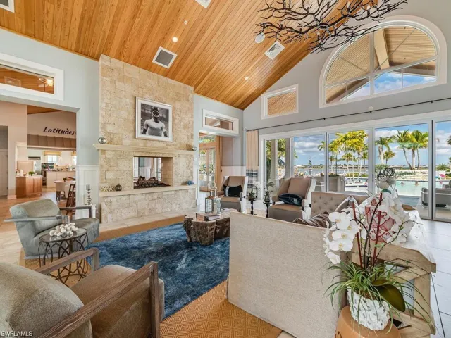 14338 Laguna Springs Ln, Naples, Florida 34114