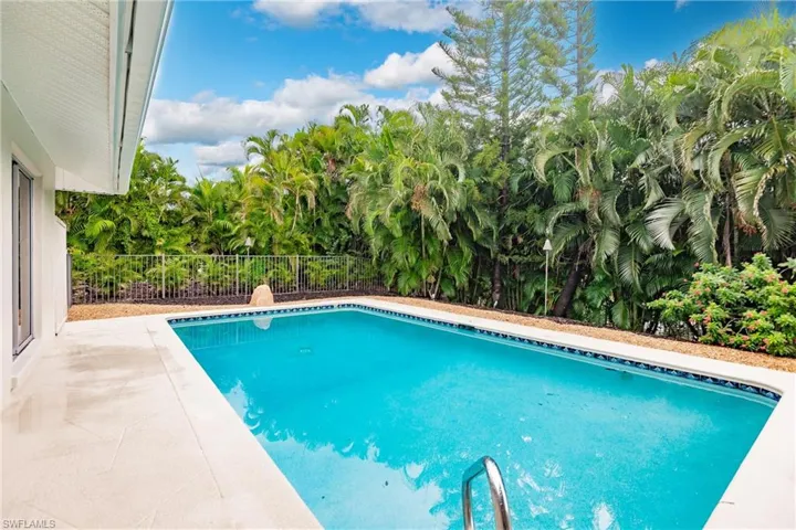Heated pool
