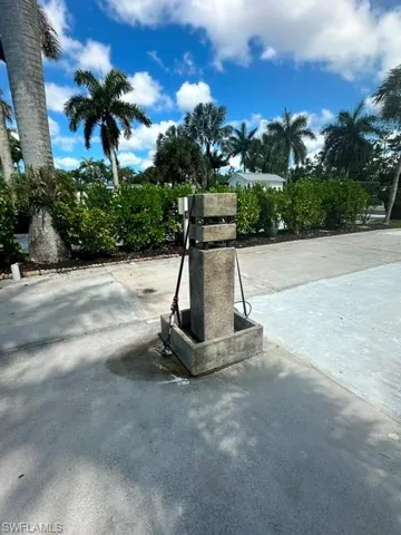 1311 Diamond Lake Cir, Naples, Florida 34114