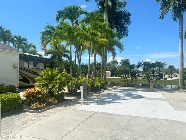 1311 Diamond Lake Cir, Naples, Florida 34114