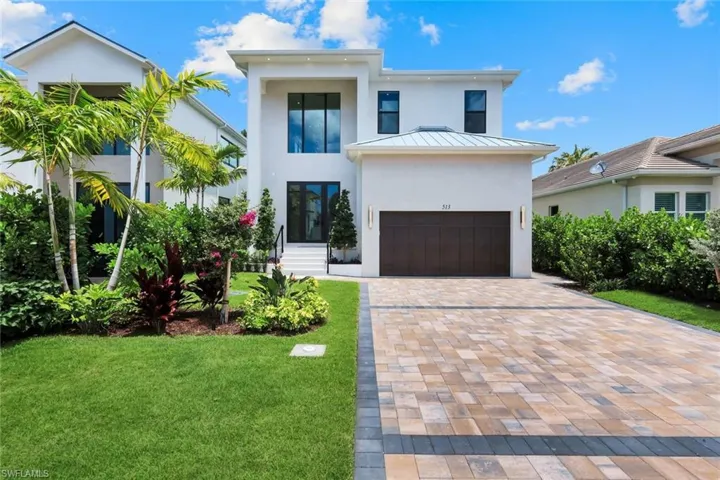 513 92nd Ave N, Naples, Florida 34108
