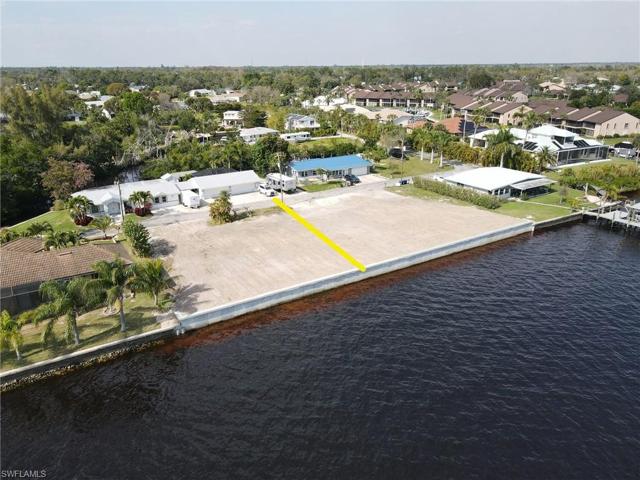7107  Coon  RD, North Fort Myers, FL 33917