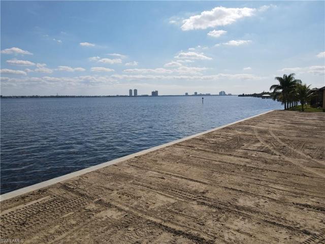 7107  Coon  RD, North Fort Myers, FL 33917