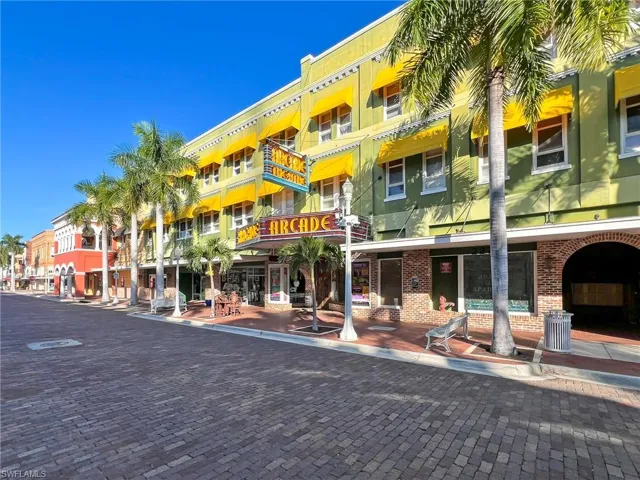 2260  1st  ST, Fort Myers, FL 33901