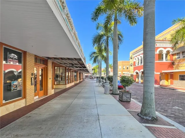2260  1st  ST, Fort Myers, FL 33901