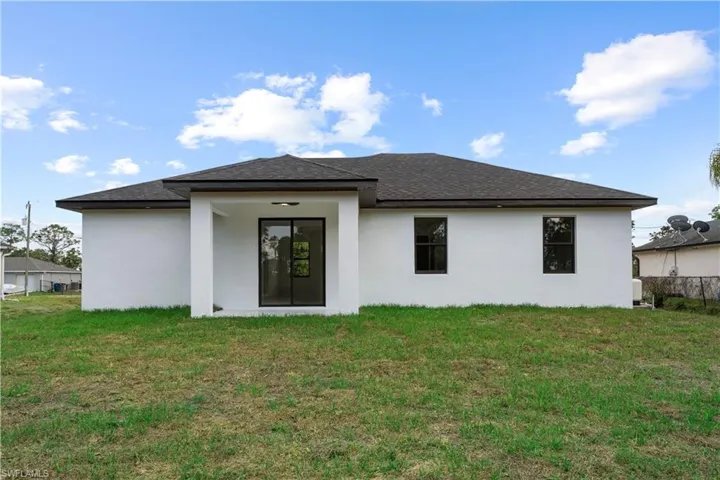 1113 Enrique St E, Lehigh Acres, Florida 33974