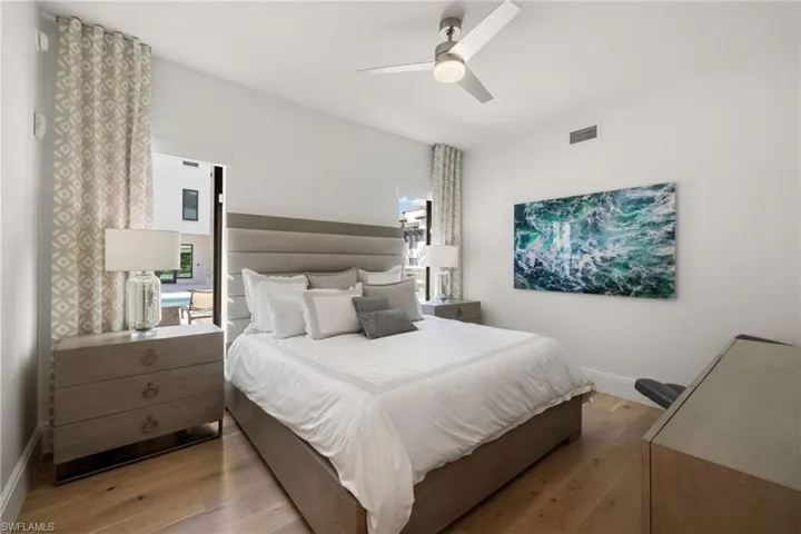 1130 3rd Ave S 210, Naples, Florida 34102