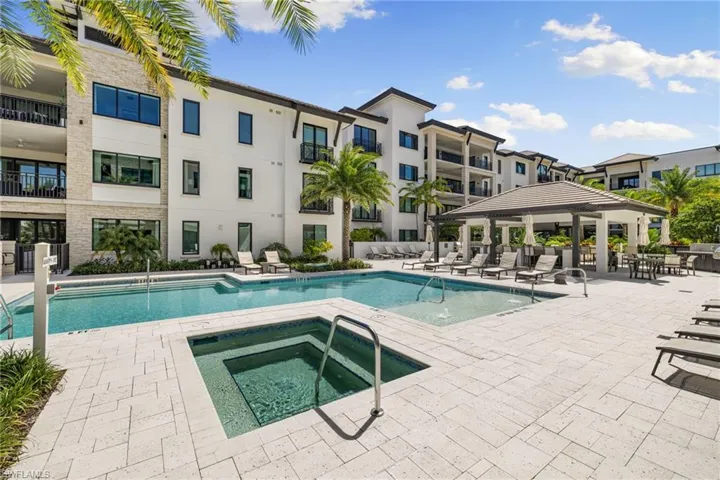 1130 3rd Ave S 210, Naples, Florida 34102