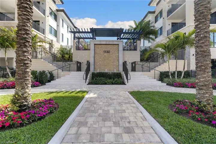 1130 3rd Ave S 210, Naples, Florida 34102