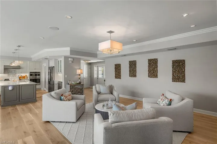 1674 Sabal Palm Dr, Sanibel, Florida 33957