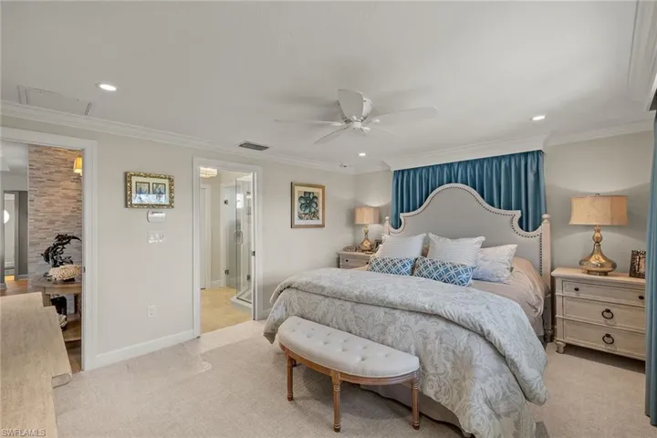 1674 Sabal Palm Dr, Sanibel, Florida 33957