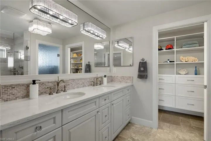 1674 Sabal Palm Dr, Sanibel, Florida 33957